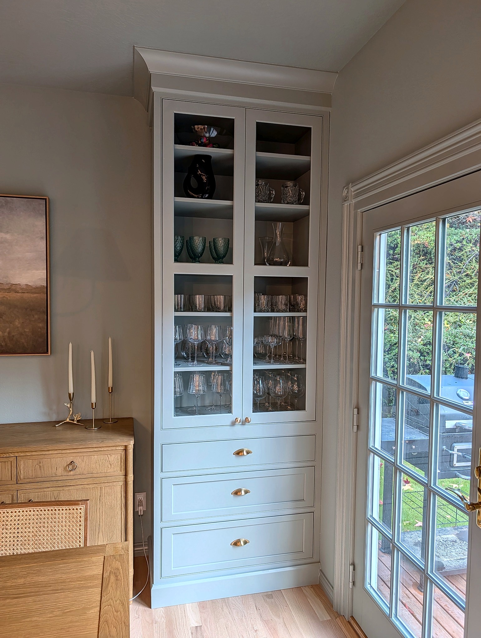 Crystal Fog hutch glass door detail